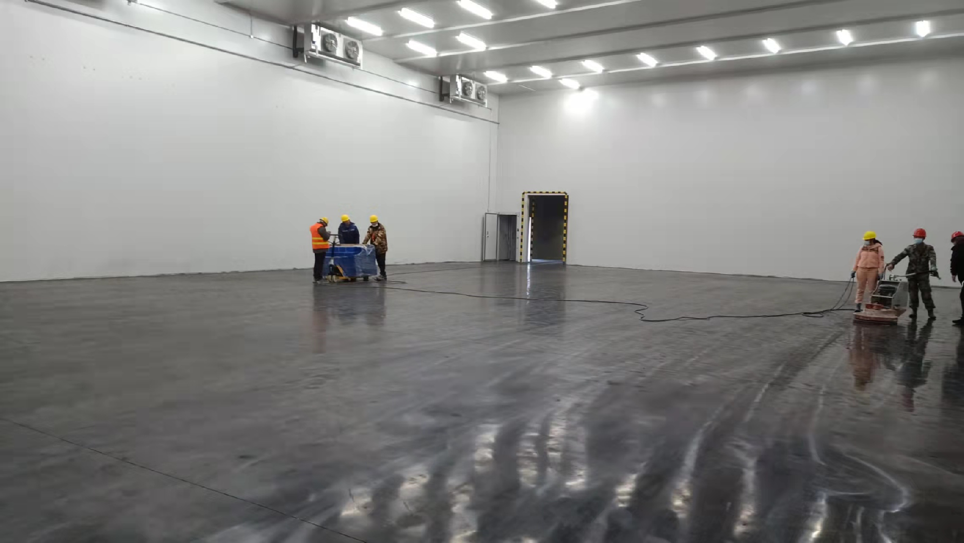 建設(shè)1100㎡醫(yī)院冷藏庫安裝費用價格是多少? 建設(shè)1100㎡醫(yī)院冷藏庫安裝費用價格是多少?