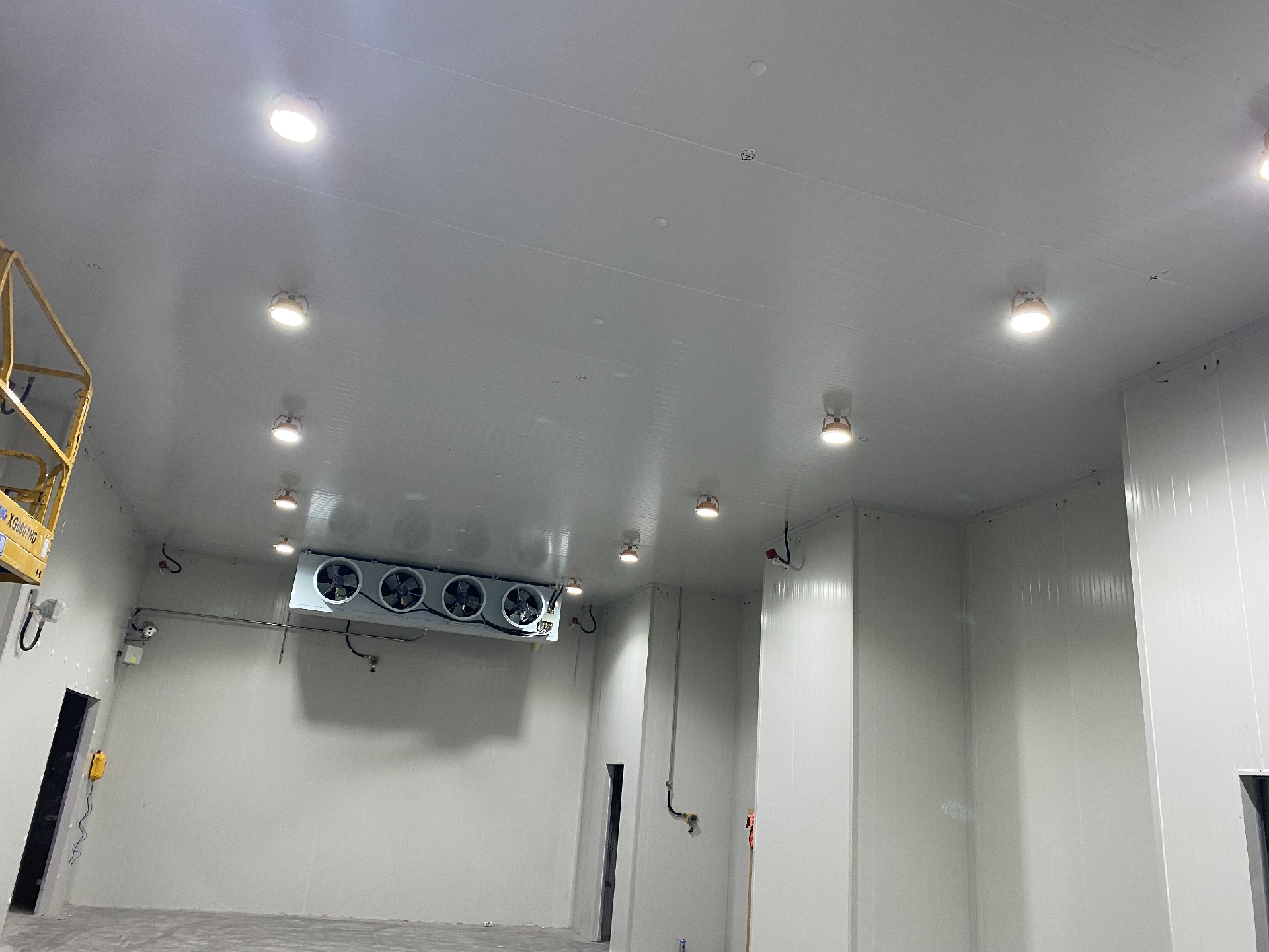 徐州博康年產(chǎn)1100噸光刻材料及10000噸電子級溶劑搬遷技改防爆冷庫工程案例 徐州博康年產(chǎn)1100噸光刻材料及10000噸電子級溶劑搬遷技改防爆冷庫工程案例